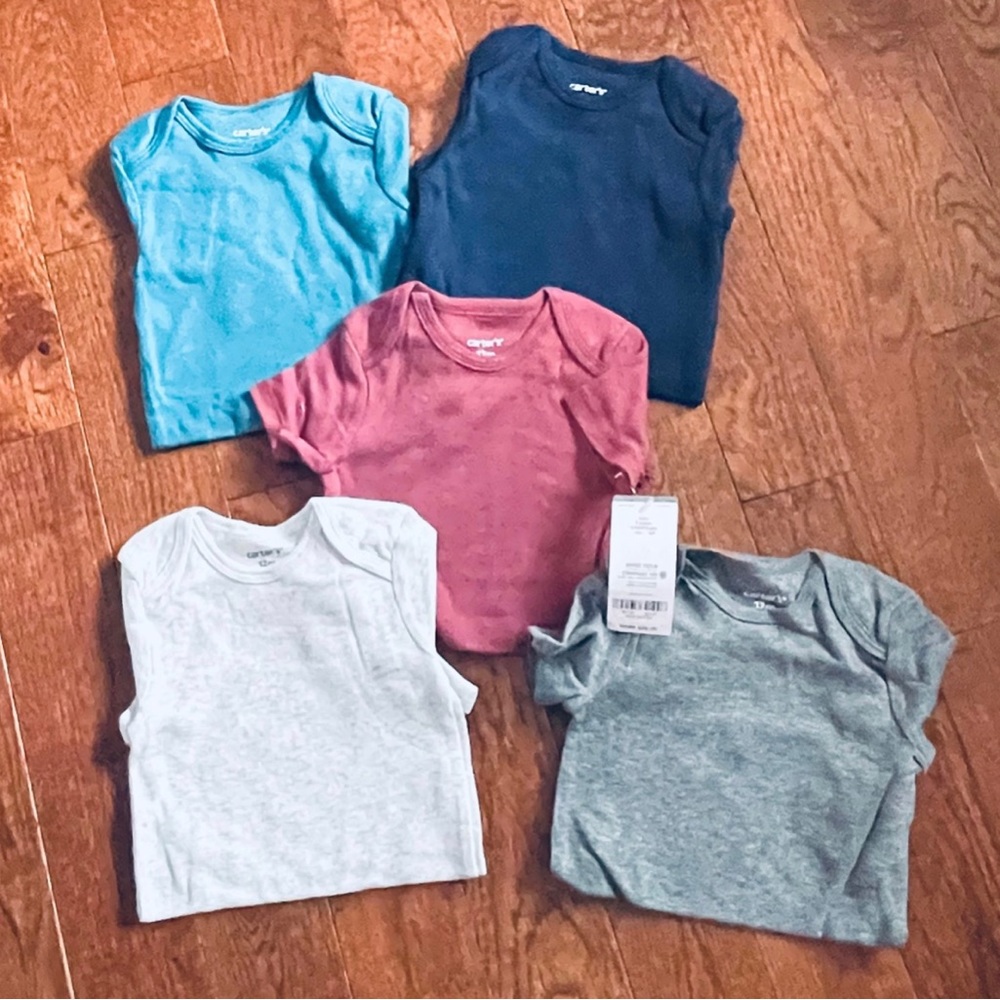 Carters 5 piece short sleeve onesies - BNWT